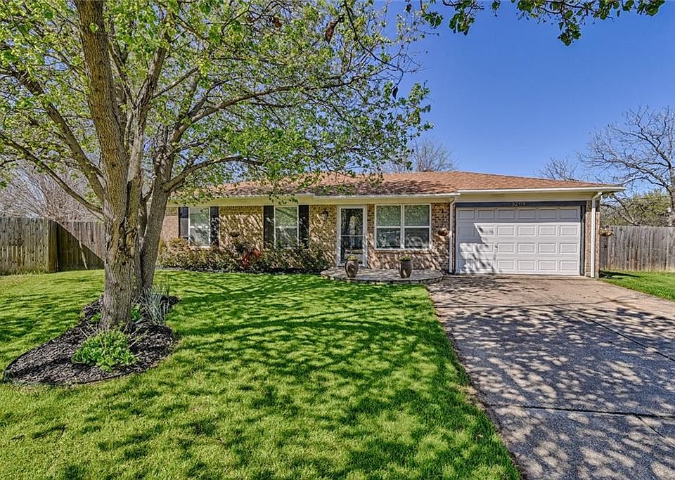 1st image of 5208 Hideaway Ct