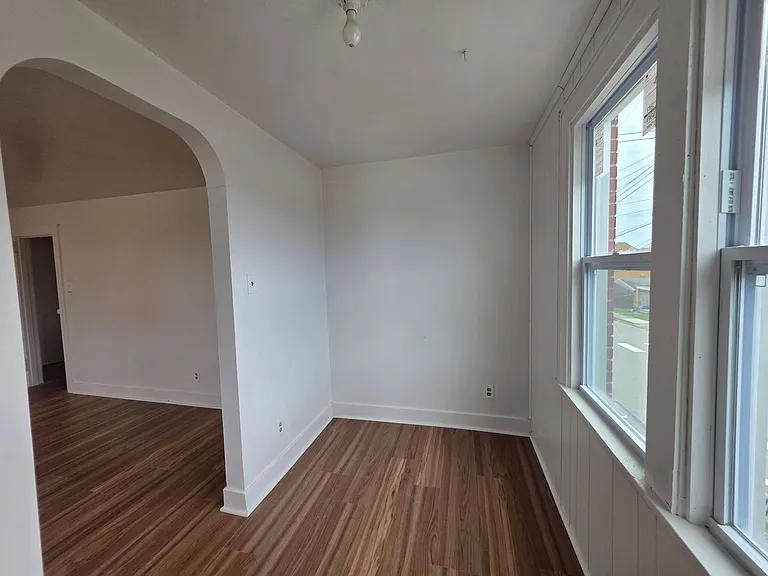 703 1/2 Waddell Ave — Photo 6