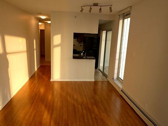 2nd image of 198 Aquarius Mews #1602