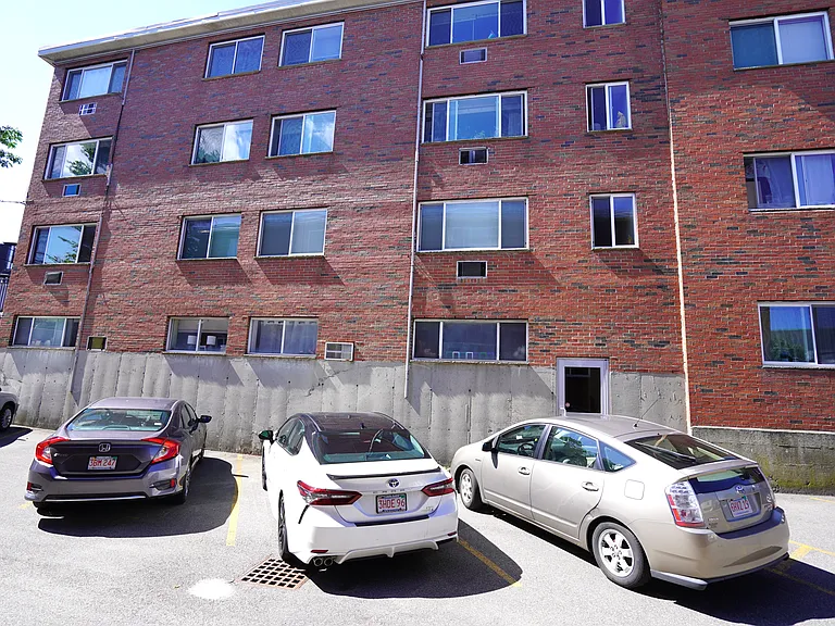 360 Market St #6 — Photo 14