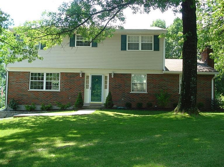 1st image of 2479 Sylmar Ct