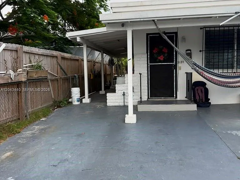 2137 NW 1st Ter — Photo 1