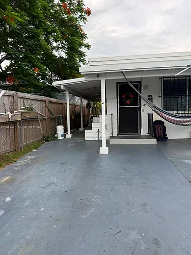 2137 NW 1st Ter Photo 1