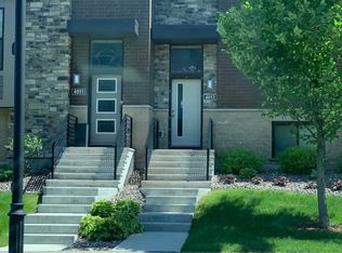 4013 River Valley Way, Eagan, MN 55122