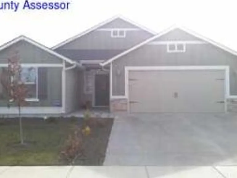 5027 W Philomena St — Photo 1