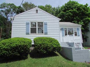 79 Fairview Ave, Poughkeepsie, NY 12601