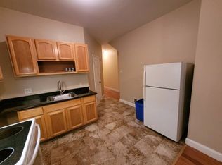 1716 Moore St, Philadelphia, PA 19145