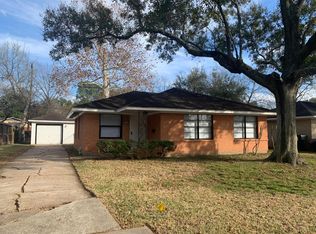 10201 Oboe Dr, Houston, TX 77025