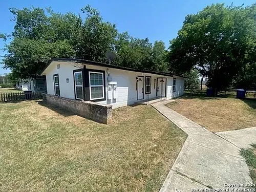 3038 Weir Ave Photo 1