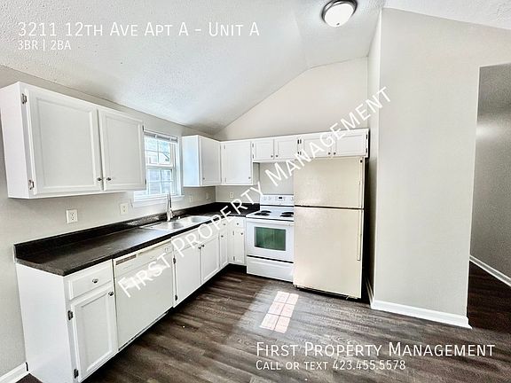 4th image of 3211 12th Ave APT A