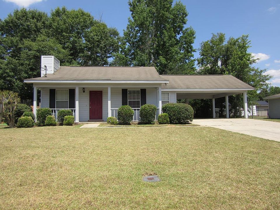1st image of 2504 Creekwood Dr