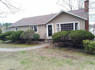 53 Pillsbury Rd, Londonderry, NH 03053