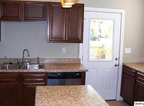 Home for Sale in Quincy, IL $57,500