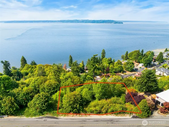 274 XX Marine View Drive S, Des Moines, WA 98198