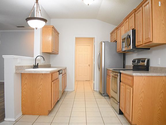 5th image of 6121 16th St
