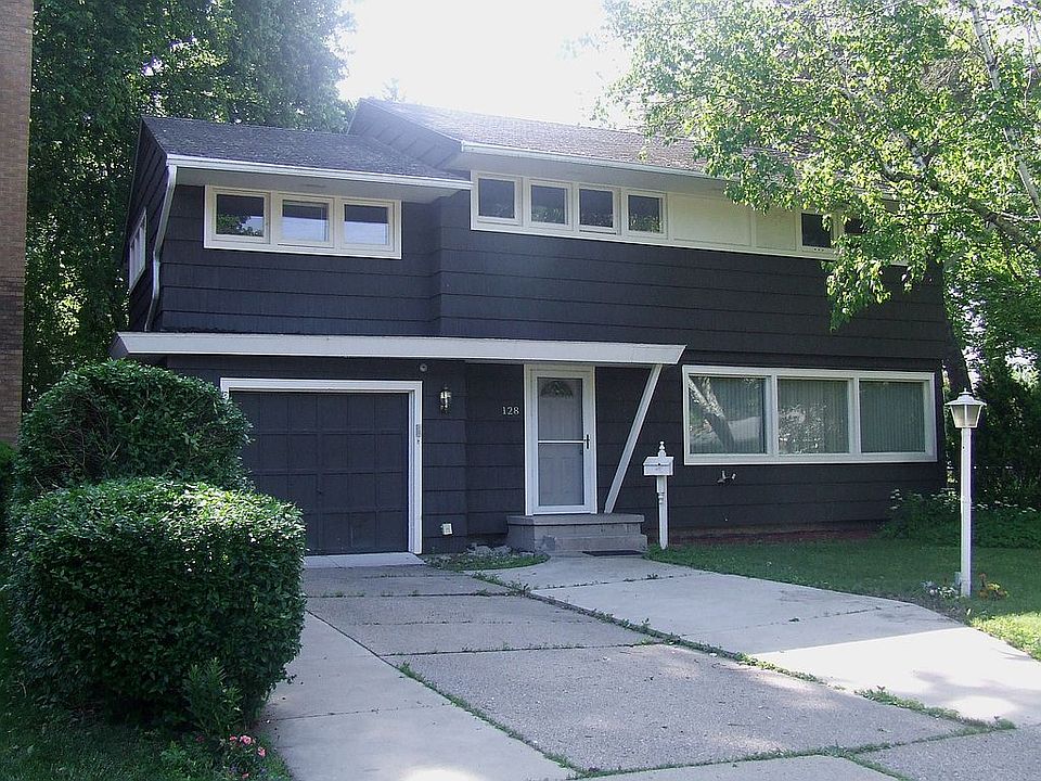 1st image of 128 Larch St