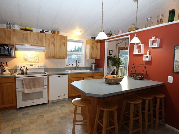 2nd image of 103 Glendale Dr