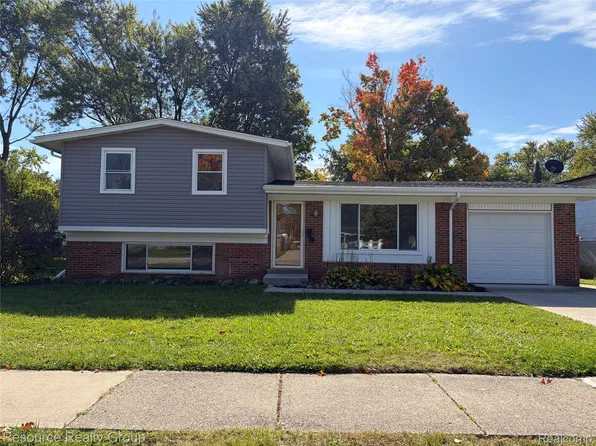 2906 Marshall St, Ann Arbor, MI 48108