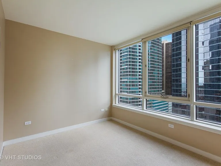 505 N McClurg Ct #1702 — Photo 10