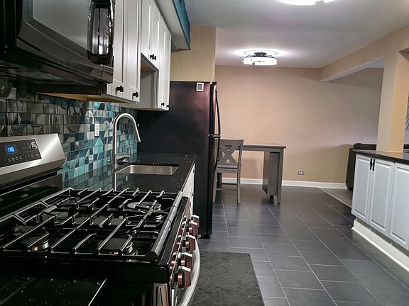 4th image of 7770 S Woodward Ave #7F