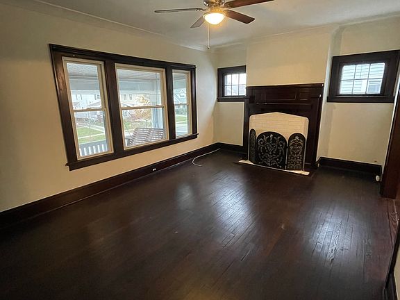 Living Room (1)