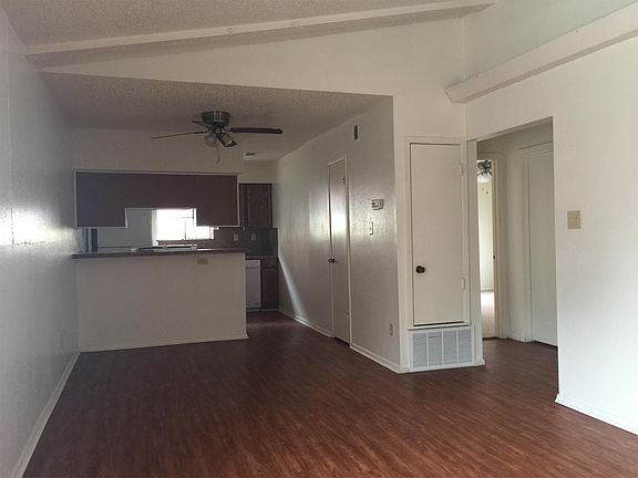 2nd image of 1113 Marlton St