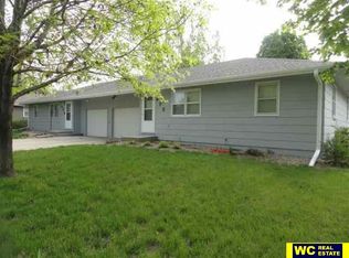 672 N 14th Ave, Blair, NE 68008