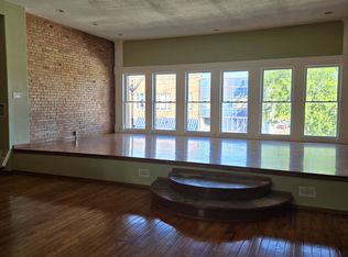 88 W Main St #1, Benton Harbor, MI 49022