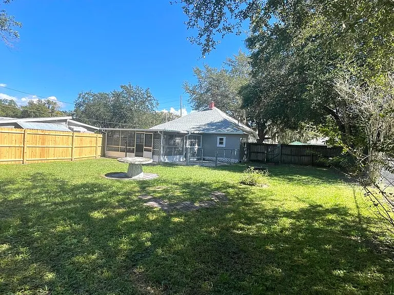 802 Missouri Ave — Photo 23