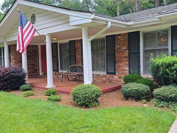 2976 Blackwood Rd, Decatur, GA 30033