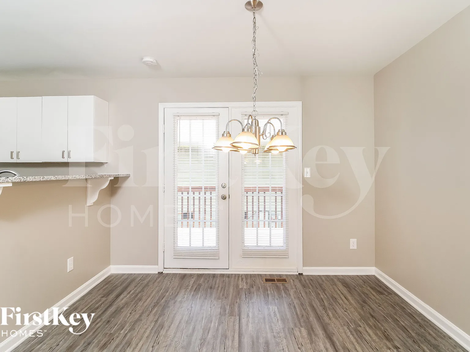 4 bed, 2.0 bath, 1272 sqft, $1,675 — Photo 3