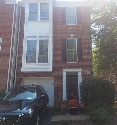 3rd image of 4113 Fairfax Center Creek Dr