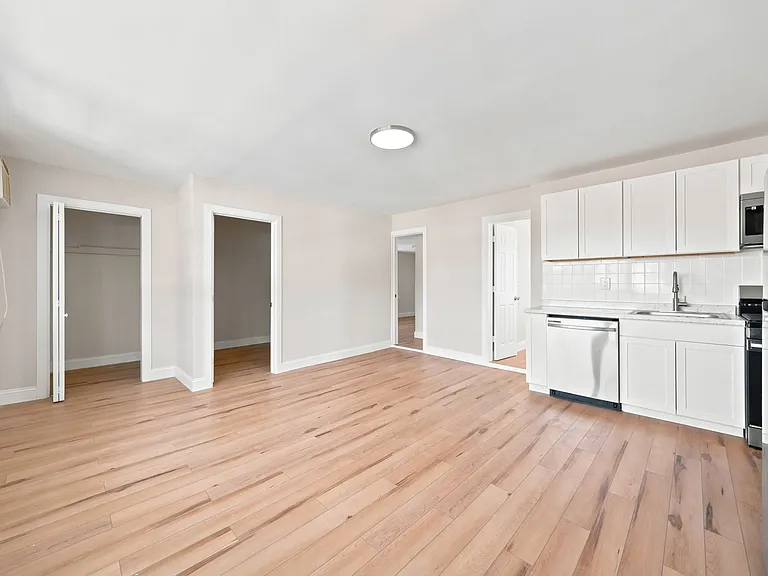 805 W New York Ave — Photo 8