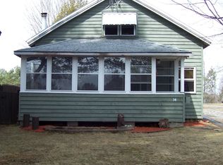 34 Edward St, Saranac Lake, NY 12983