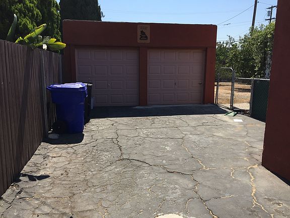 3rd image of 4857-59 35th St #4859