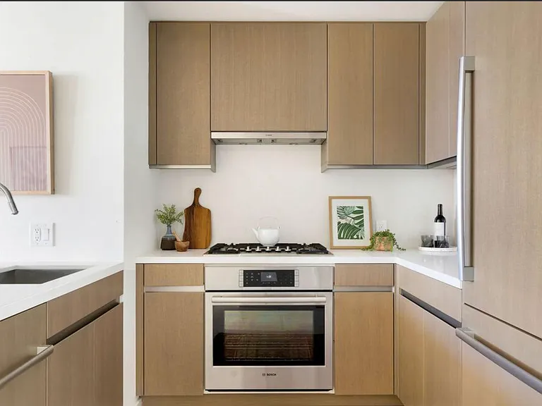 889 Francisco St #1702 — Photo 3