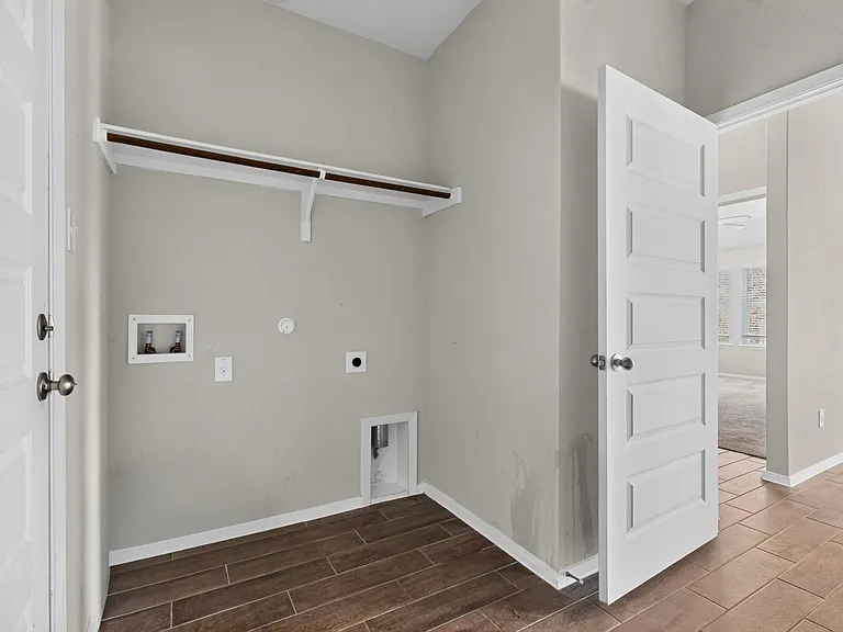 3704 Allegiance Ave — Photo 34