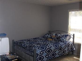 4th image of 330 Silverwood Dr