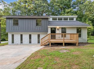 4050 Daron Ct, Ellenwood, GA 30294