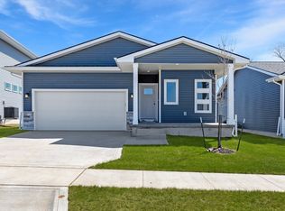 1730 Willow Ct, Norwalk, IA 50211