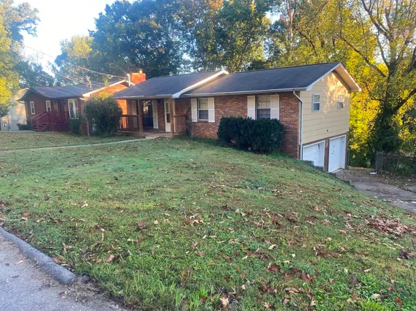 1330 Iroquois St, Knoxville, TN 37915