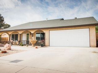 433 Debra Ln, Ridgecrest, CA 93555