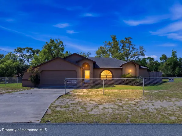 10464 Maderia St, Spring Hill, FL 34608