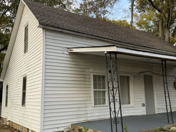 1046 Buchanan St, Lewisburg, TN 37091