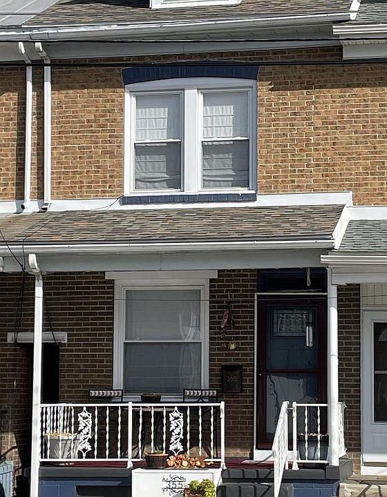 1st image of 355 Hazel St