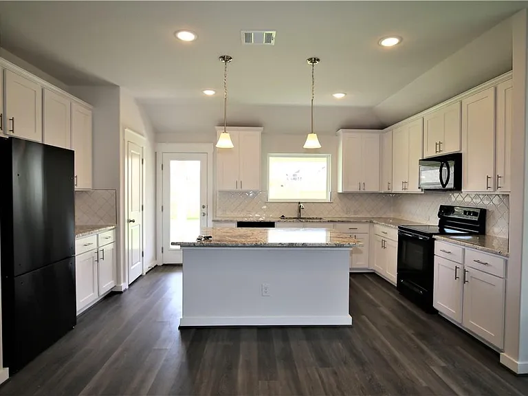 635 Pheasant Hill Ln — Photo 8