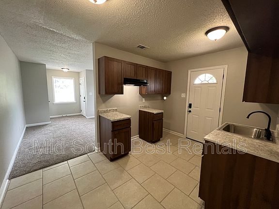 4th image of 1787 Tampa Cv