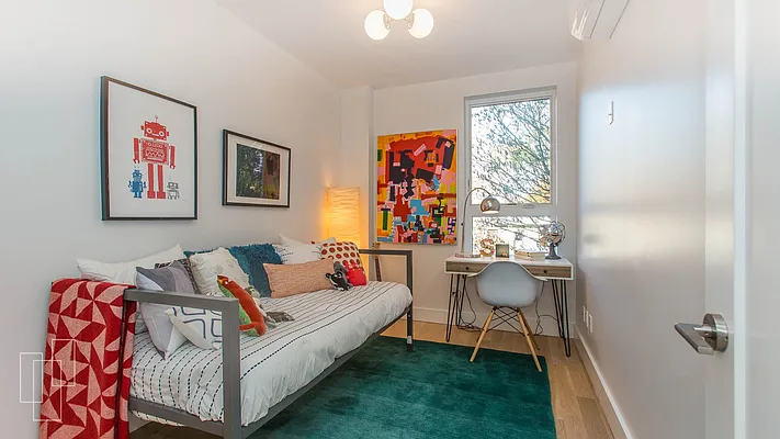 Sold by Garfield Realty  | media 21