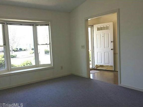 4th image of 4201-103 Edith Ln