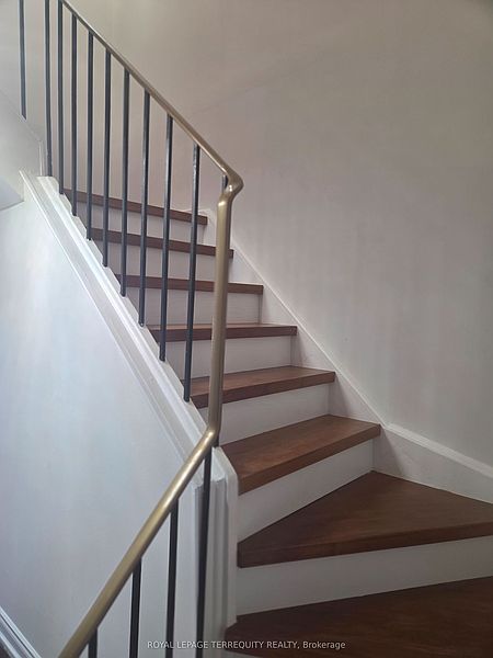 Ajax Townhouse for rent - 3 Bedrooms — photo 6